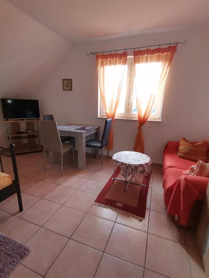 Apartment Og 2 ไพเนอ ภายนอก รูปภาพ